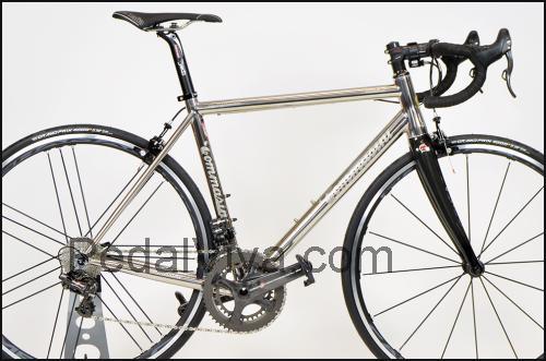 Tommasini Mach ficha tecnica